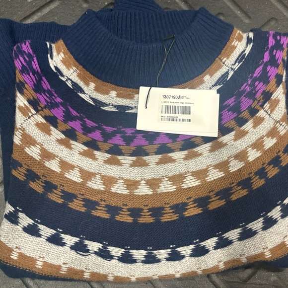 Theory Fair Isle Wool & Cashmere Sweater. Large NWT. - Picture 3 of 4